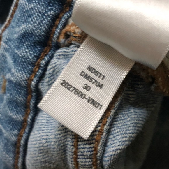 Madewell Mid-Rise Perfect Vintage Jean Knee-Rip Edition Medium Wash size 30 - Picture 5 of 10